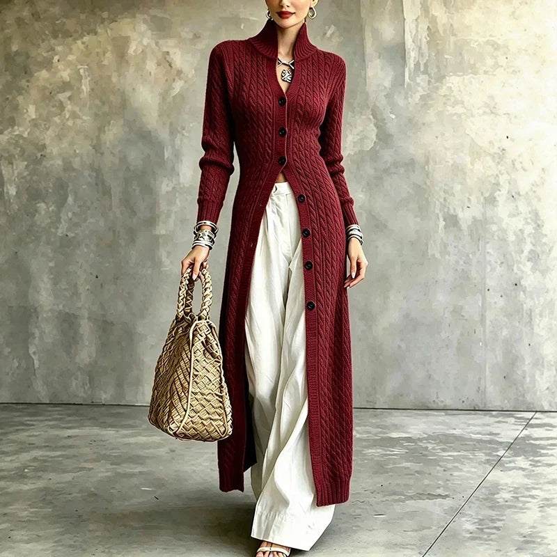 Queenie - Langer Kabelstrick-Cardigan