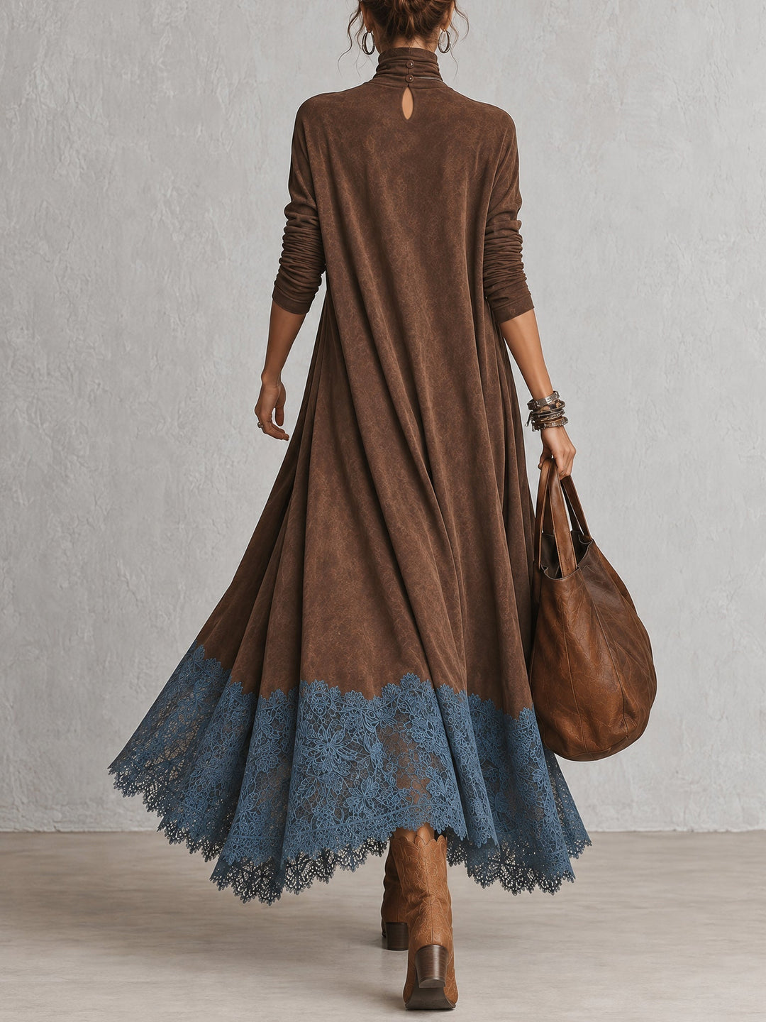 Maelis - Samtiges Maxikleid mit Spitzenbesatz