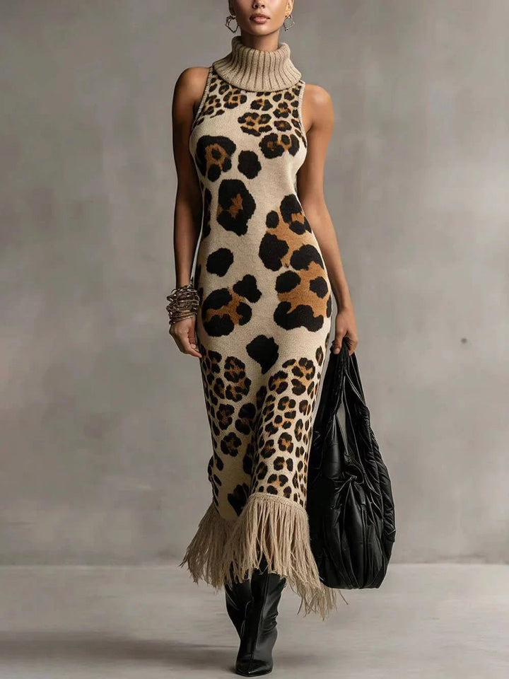 Orla - Strukturiertes Maxikleid mit Leopardenmuster