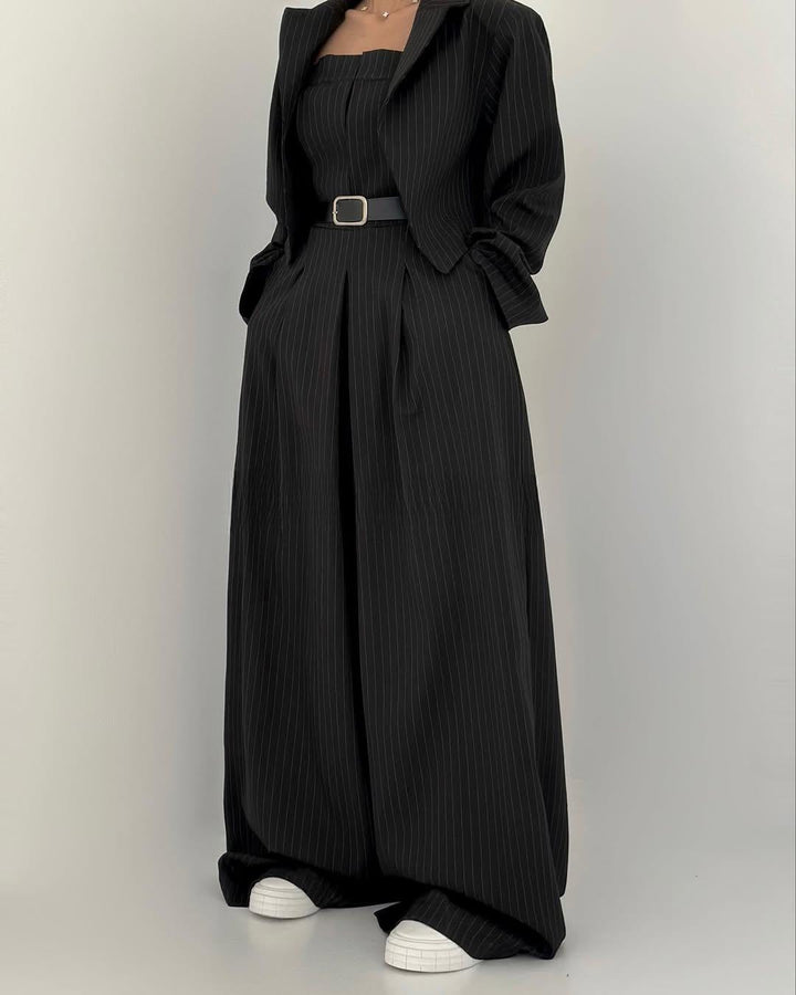 Lorayae - Soft-Touch Set aus weit geschnittenem Jumpsuit und Jacke