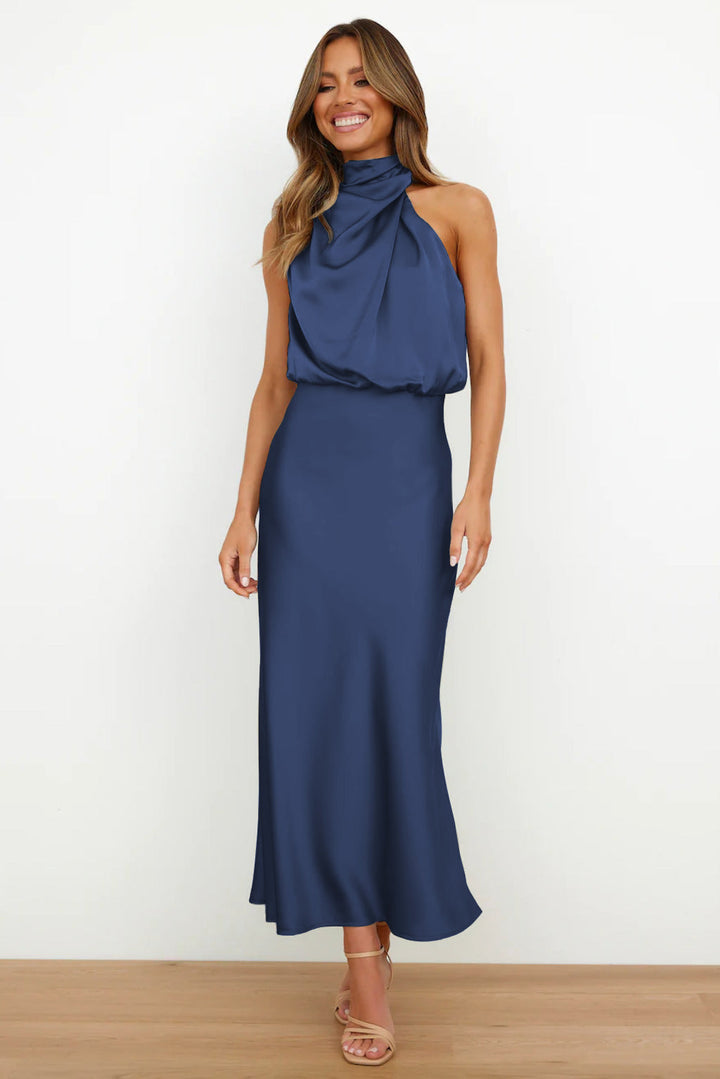 Melira - Majestätisches Maxikleid mit Stehkragen