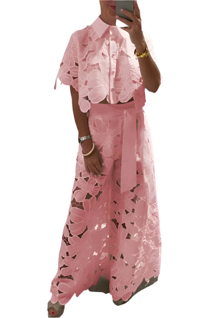 Celessia - Zweiteiliges Set mit floraler Spitzenbluse und weiter Hose