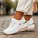 Veranique - Gepolsterte Keilabsatz-Sneaker