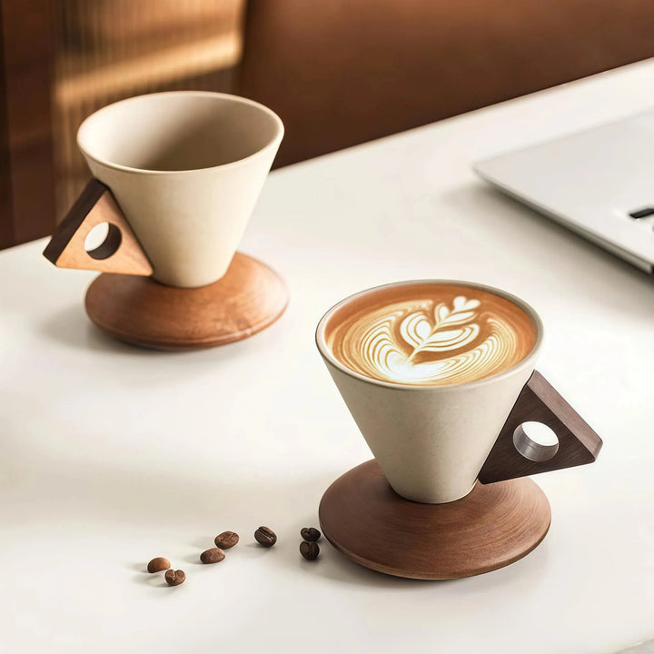 Mabel - Konische Premium-Kaffeetasse