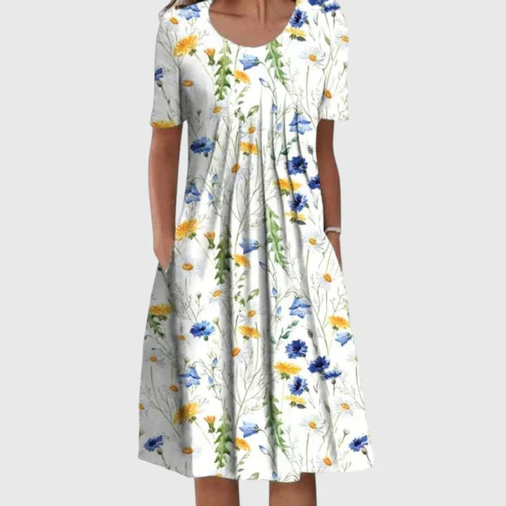 Relina - Figurformendes Rüschenkleid