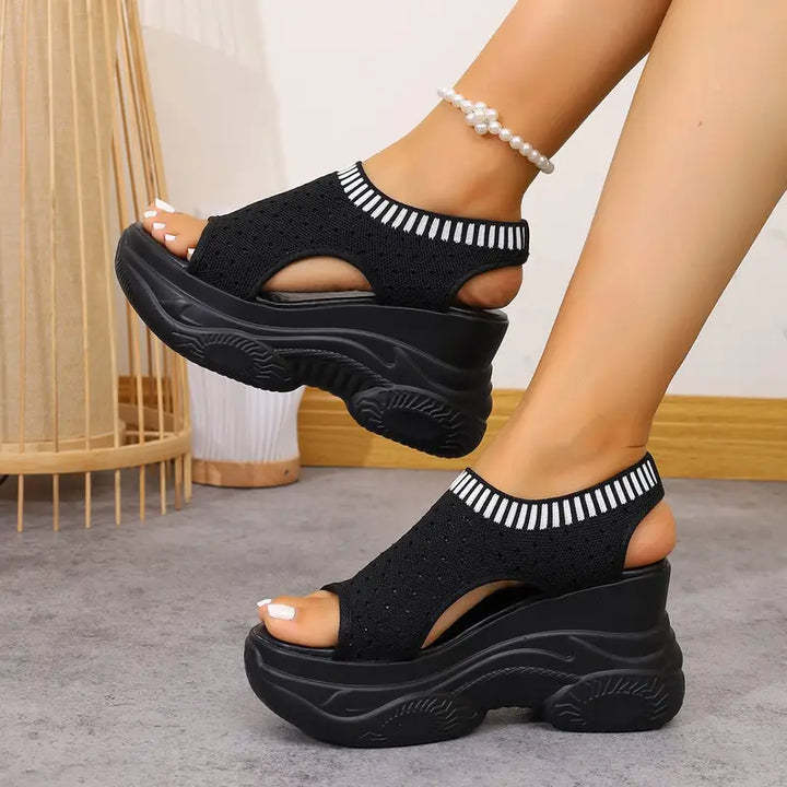 Tindra - gepolsterte orthopädische Sandalen