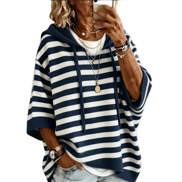 Leontine - gestreifter Strick-Kapuzenpullover