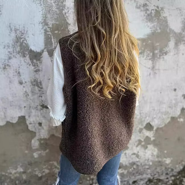 Ailyn - Strukturierter Langarm-Cardigan mit Knopfleiste