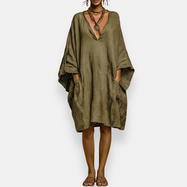 Cleo - Luftiges Batwing-Kleid mit V-Ausschnitt