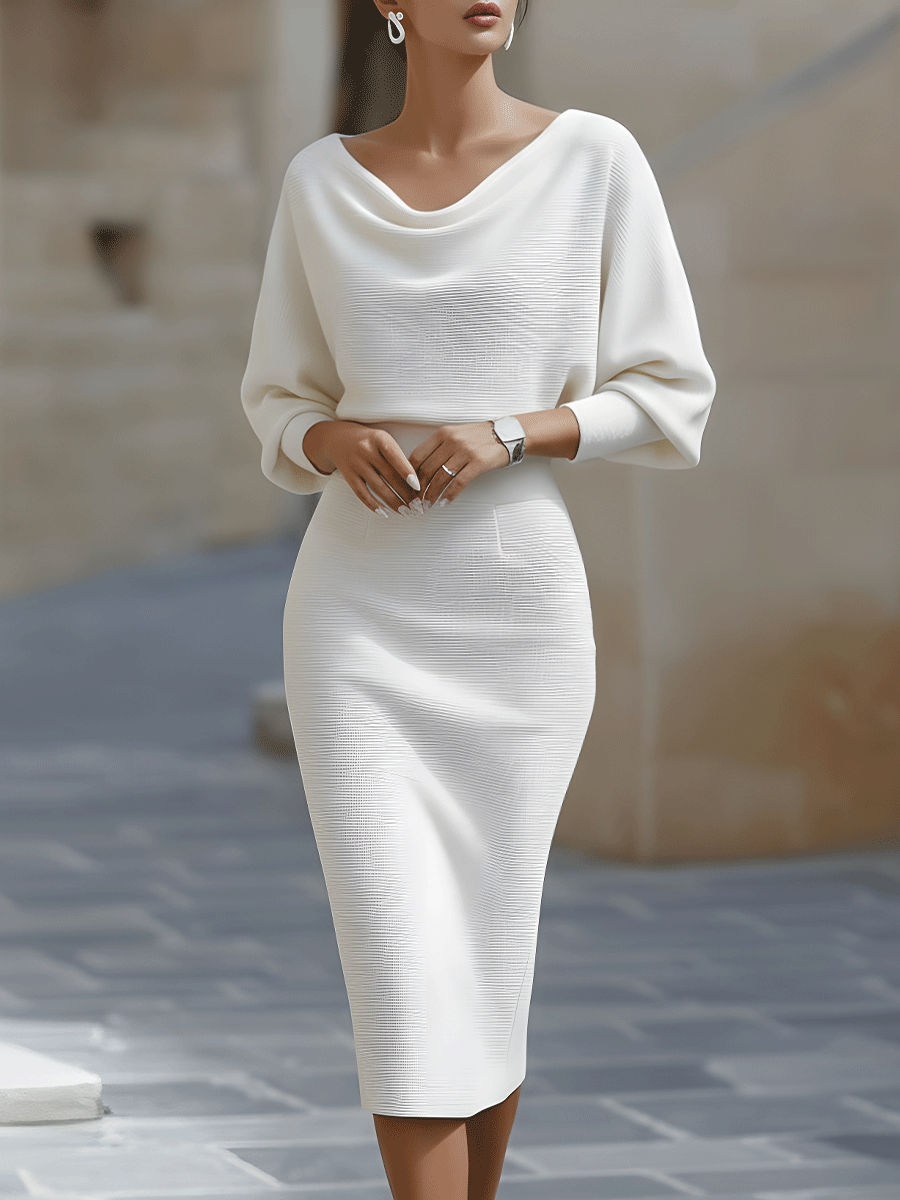 Avalon - Soft-Touch Midikleid mit Fledermausärmeln