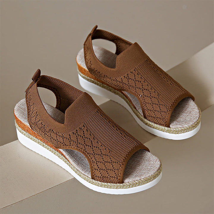 Orianne - atmungsaktive Peep-Toe-Wedges