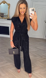 Lioraya - V-Ausschnitt-Jumpsuit mit Bindegürtel