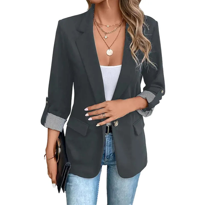 Neravelle - Taillierter Blazer mit aufkrempelbaren Ärmeln