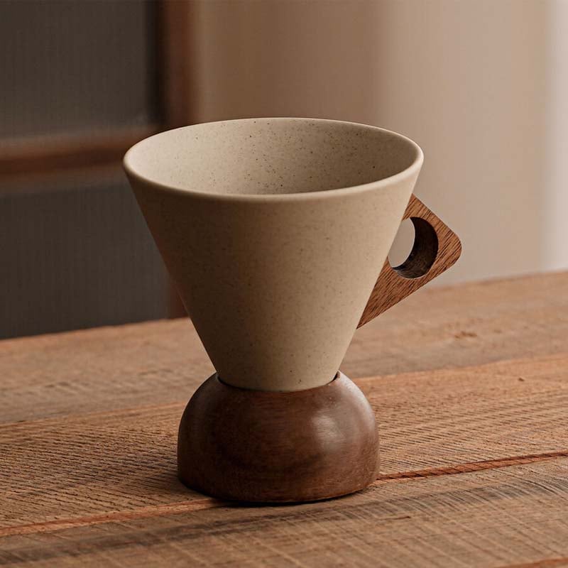 Mabel - Konische Premium-Kaffeetasse