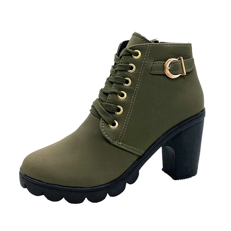 Mara - Plüschgefütterte Blockabsatz-Stiefel
