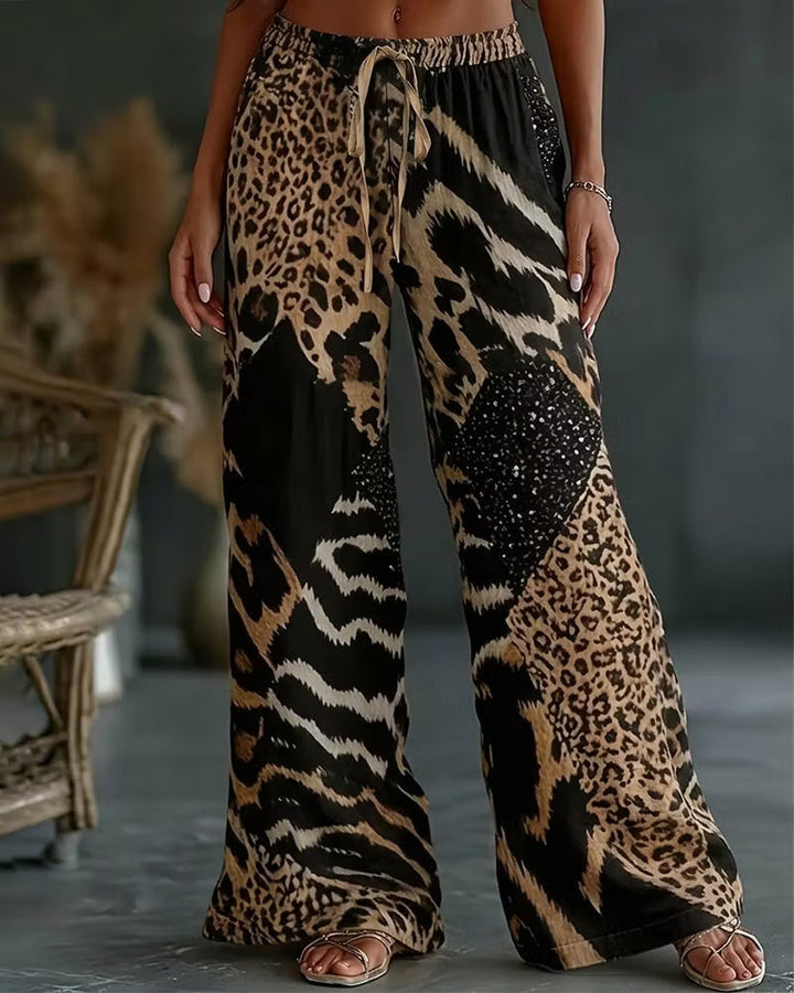 Elfrida - Weiche Wide-Leg-Hose mit Leo-Patchwork