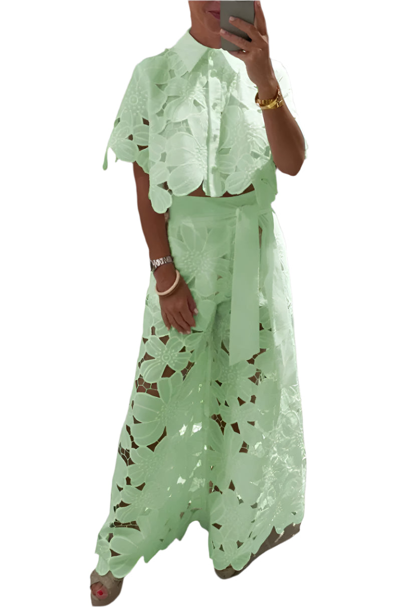 Celessia - Zweiteiliges Set mit floraler Spitzenbluse und weiter Hose