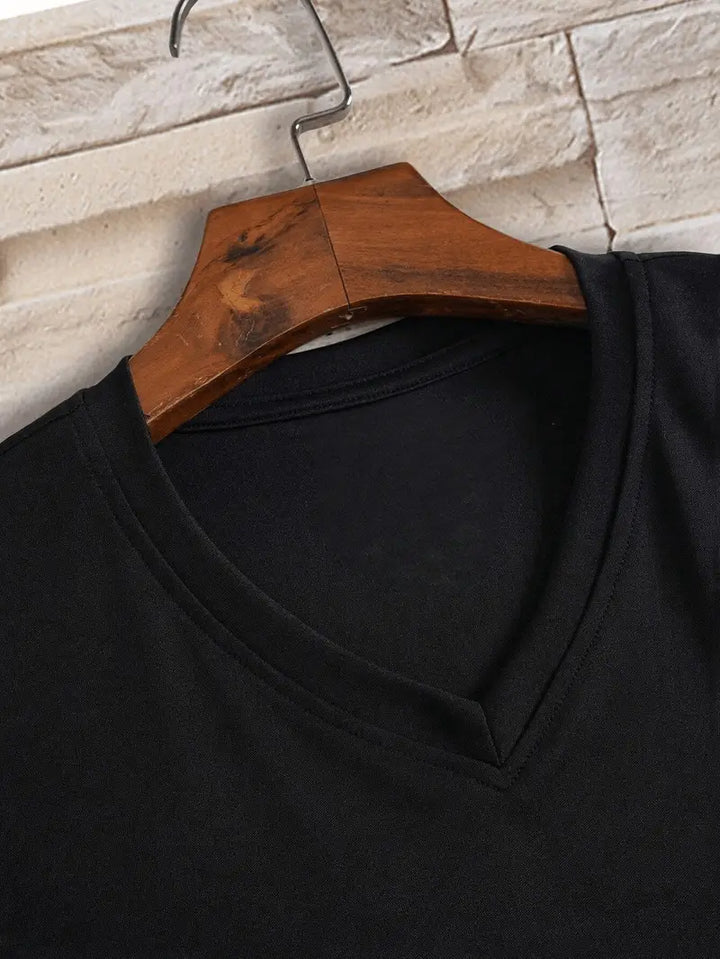 Trevor - Soft-Touch-T-Shirt mit V-Ausschnitt