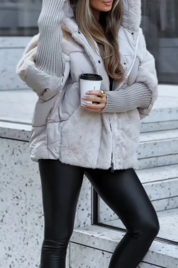 Audra - wärmeisolierte Winterjacke mit Kapuze