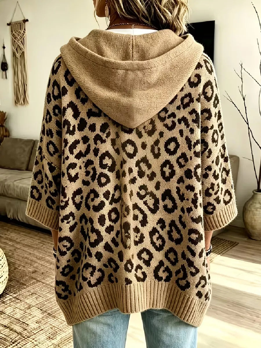 Jocasta - Oversize-Strickpullover mit Leopardenmuster