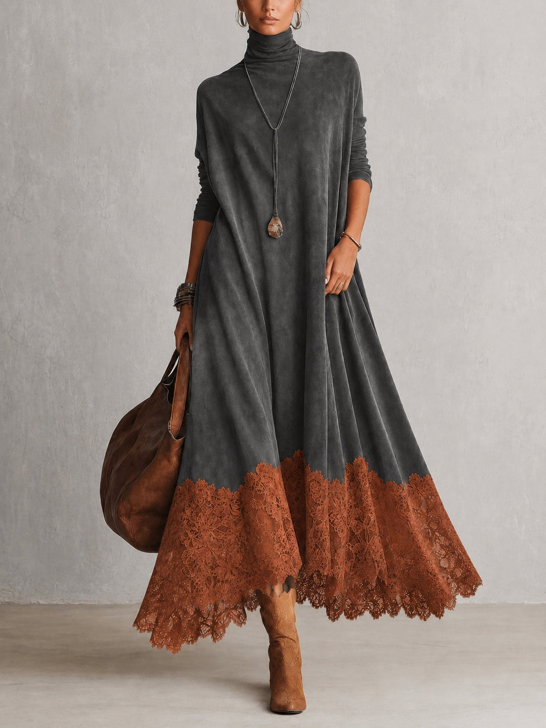 Maelis - Samtiges Maxikleid mit Spitzenbesatz