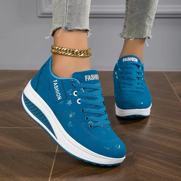 Sable - Plateau-Sneaker mit Schnürung in bequemer Passform