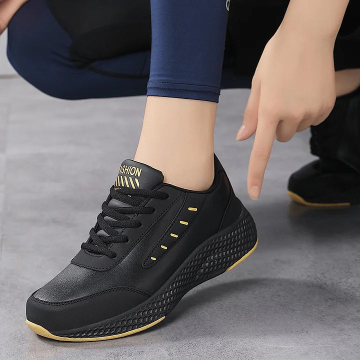 Halora - Legerer Schnür-Sneaker