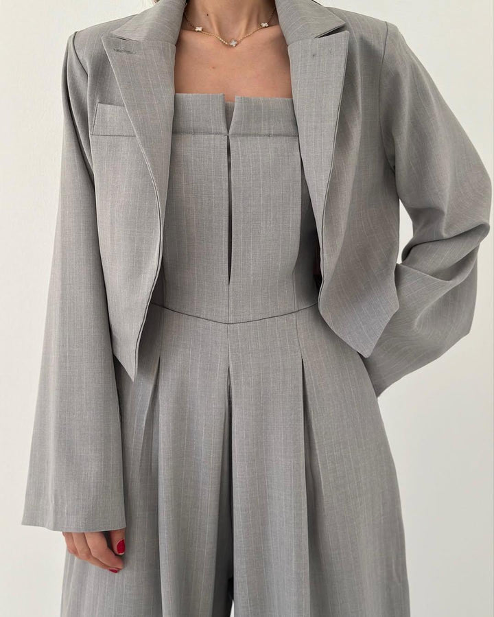 Lorayae - Soft-Touch Set aus weit geschnittenem Jumpsuit und Jacke