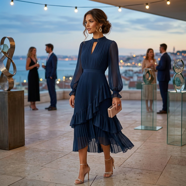 Kiana - Skulpturales Plissee-Abendkleid
