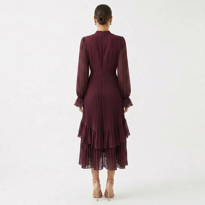 Kiana - Skulpturales Plissee-Abendkleid