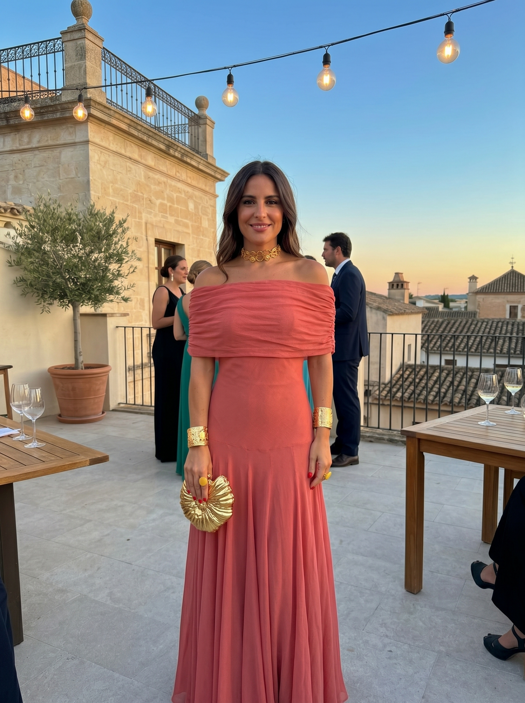 Kaida - Drapiertes Carmen-Kleid