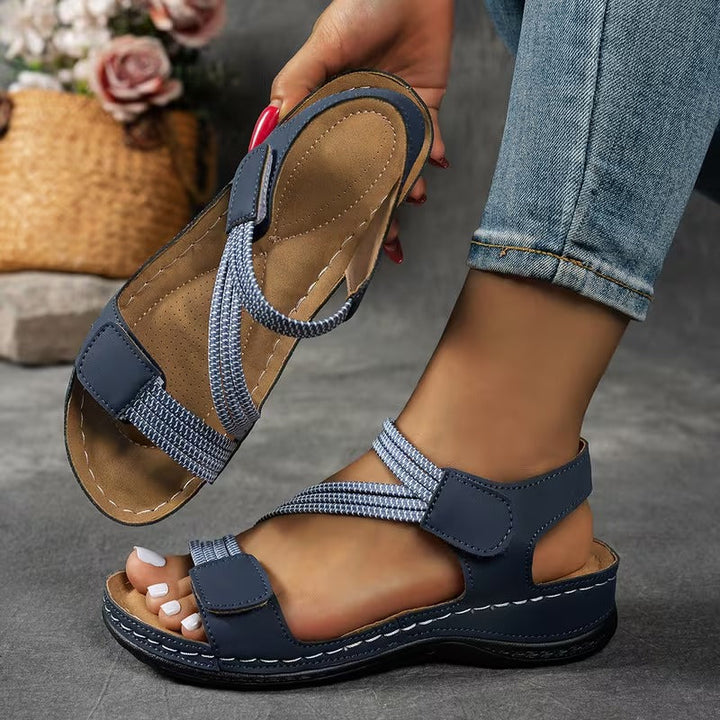 Courtney - Komfort-Sandalen mit überkreuzten Riemen