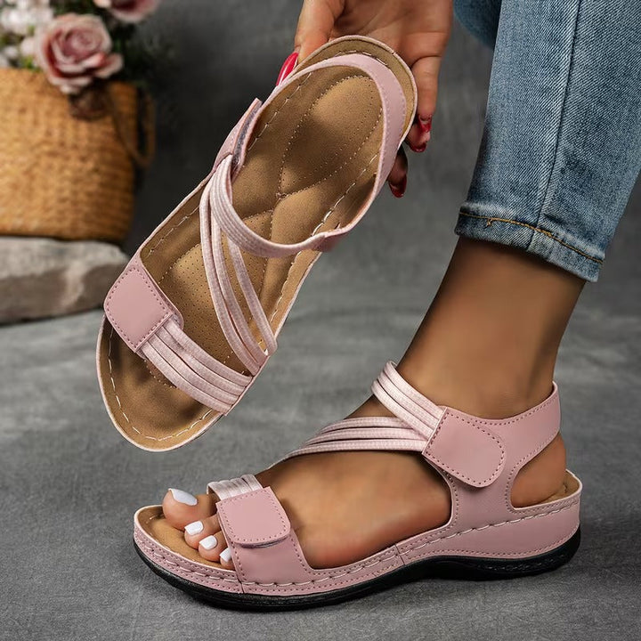 Courtney - Komfort-Sandalen mit überkreuzten Riemen