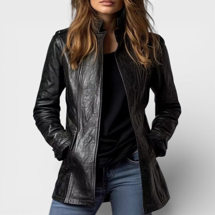 Marielyn - Taillierter Soft-Touch-Blazer