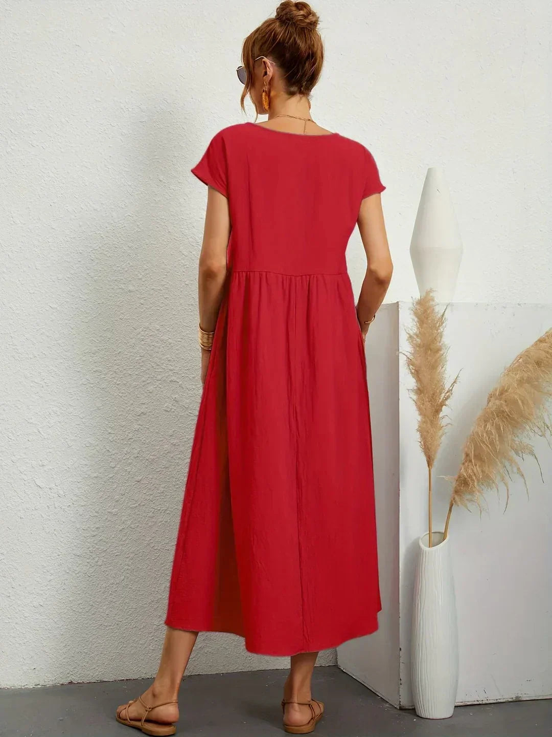 Keiraen - Elegantes Soft-Touch-Kleid