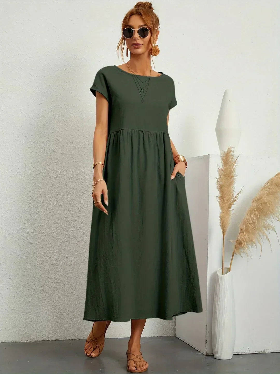 Keiraen - Elegantes Soft-Touch-Kleid