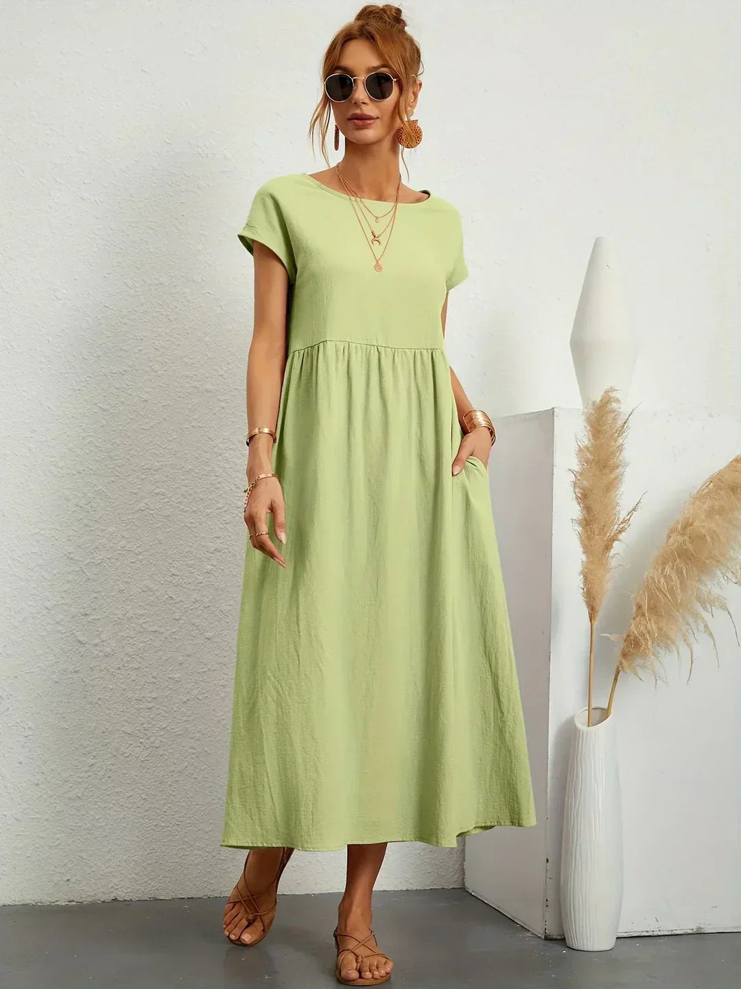 Keiraen - Elegantes Soft-Touch-Kleid