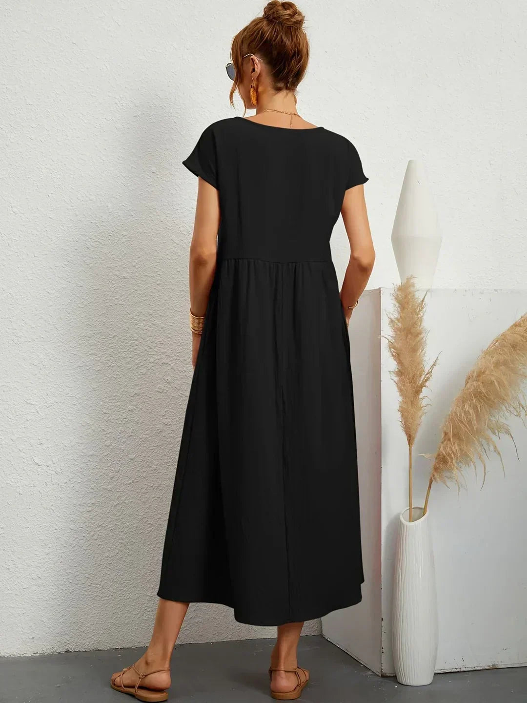 Keiraen - Elegantes Soft-Touch-Kleid