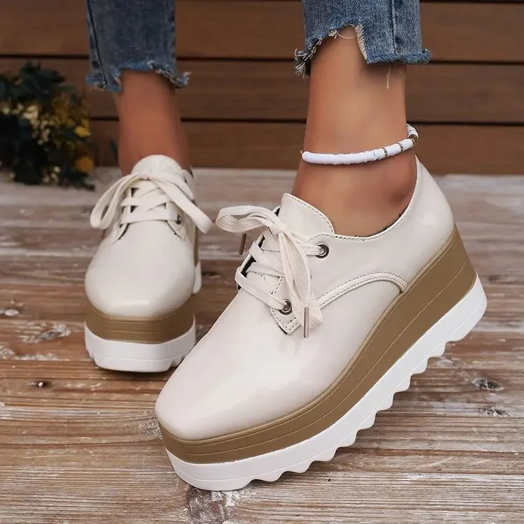 Arlea - Gepolsterter Plateau-Sneaker