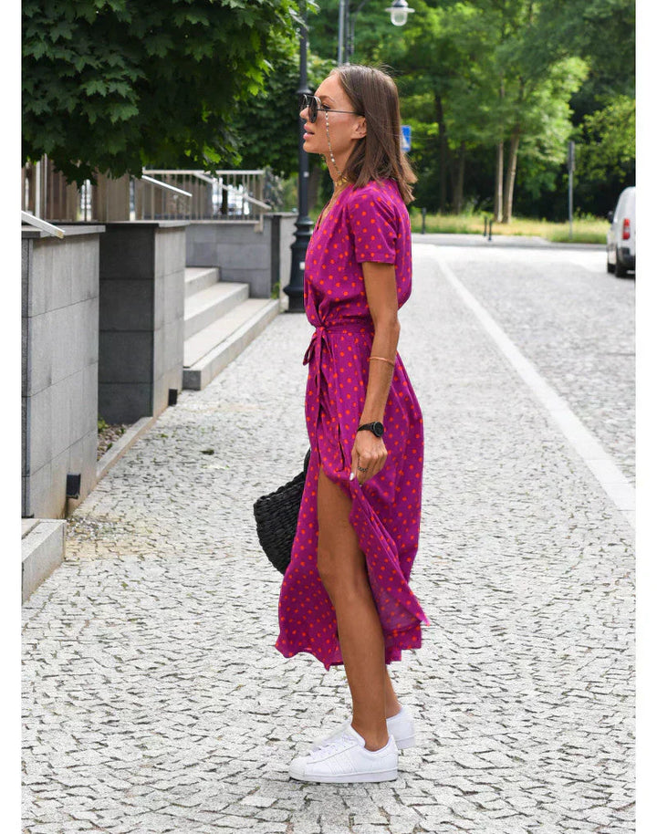 Zayvia - Figurformendes Soft-Touch-Kleid mit V-Ausschnitt