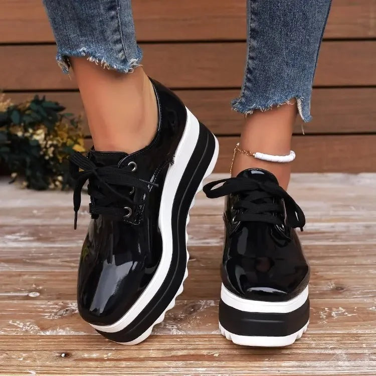 Arlea - Gepolsterter Plateau-Sneaker