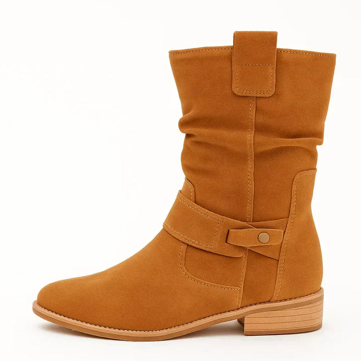 Calluna - Wadenhohe Stiefel mit Blockabsatz und Soft-Touch-Finish