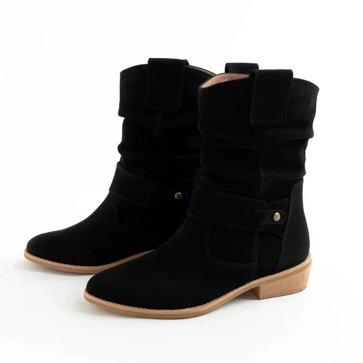 Calluna - Wadenhohe Stiefel mit Blockabsatz und Soft-Touch-Finish