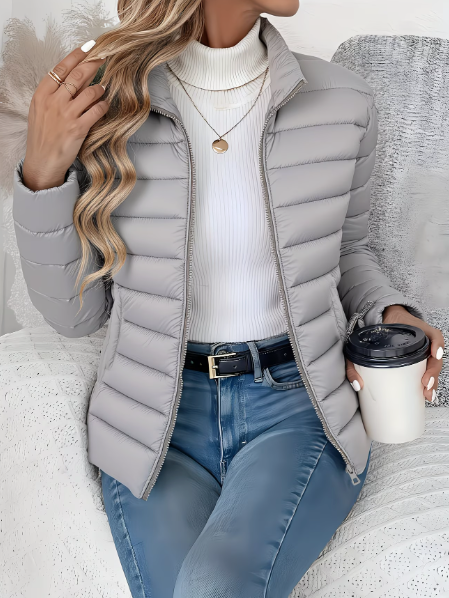 Maelia - federleichte Steppjacke