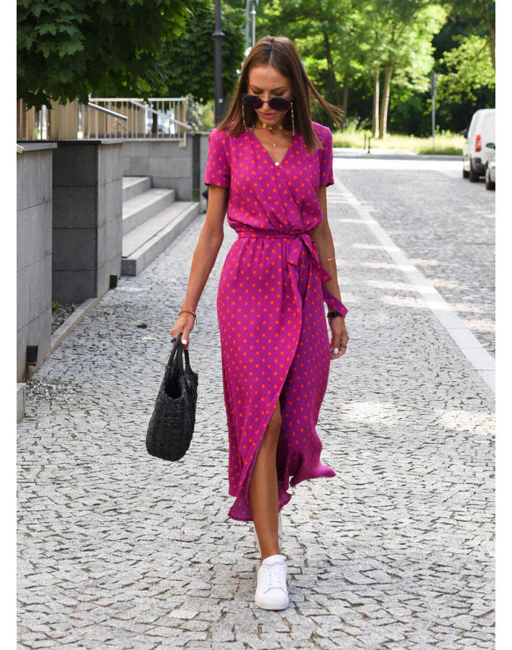 Zayvia - Figurformendes Soft-Touch-Kleid mit V-Ausschnitt