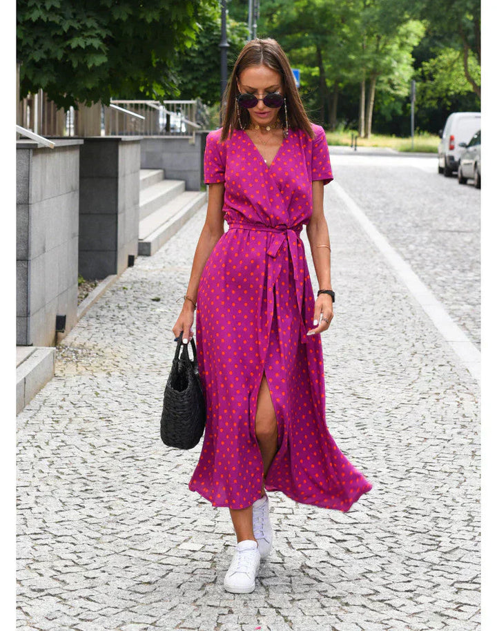 Zayvia - Figurformendes Soft-Touch-Kleid mit V-Ausschnitt