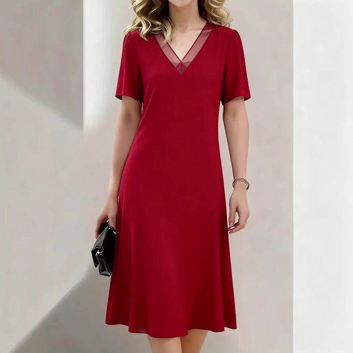 Brina - Kurzärmeliges Midikleid mit V-Ausschnitt