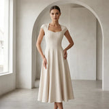Ysolenne - Midikleid mit weichem Griff und quadratischem Ausschnitt