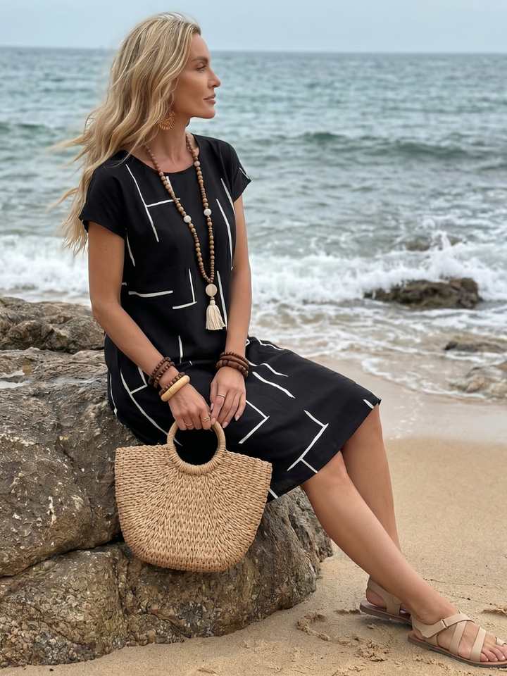 Elunara - Luftiges Kleid mit abstraktem Print