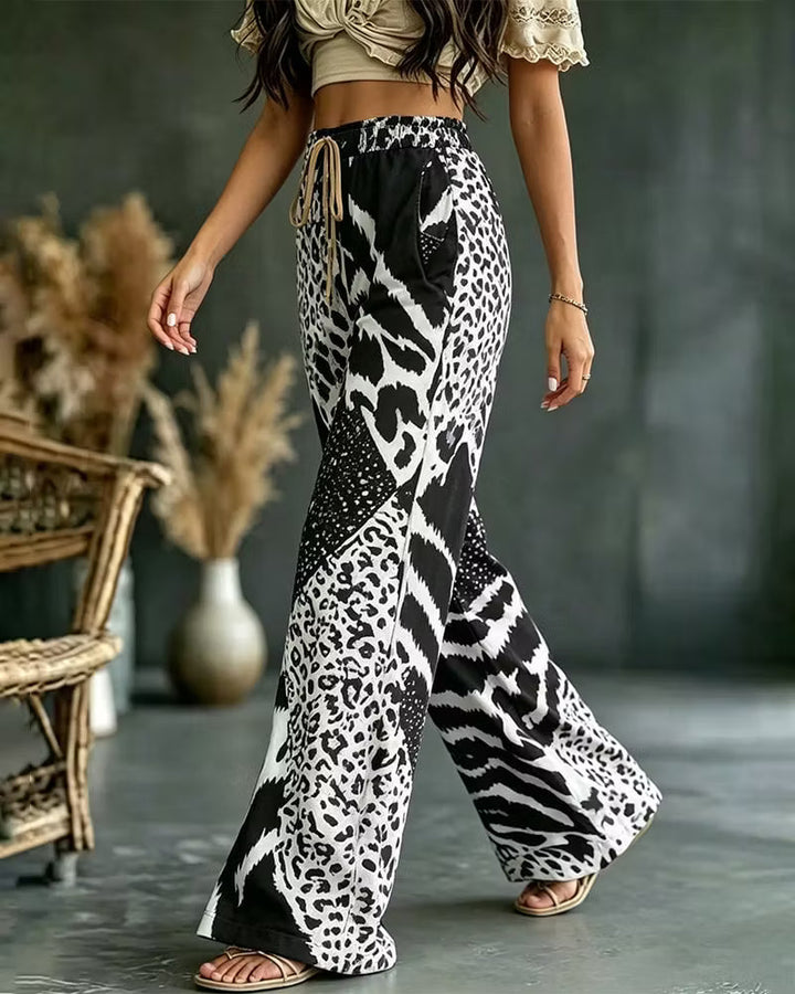Elfrida - Weiche Wide-Leg-Hose mit Leo-Patchwork